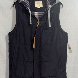 Men's Black Hooded Vest SM - NWT